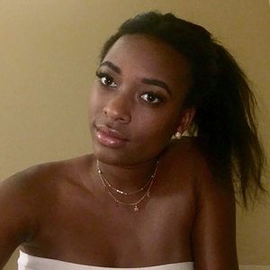 Meet your Posher, Alani